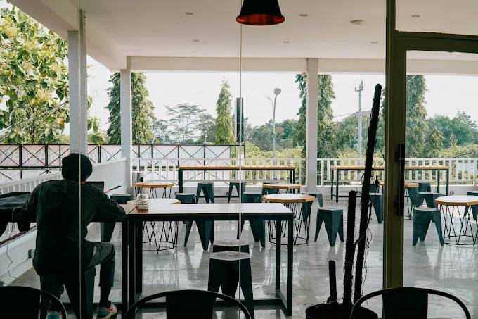 Rekomendasi Tempat Ngopi Dekat Stadion Maguwoharjo