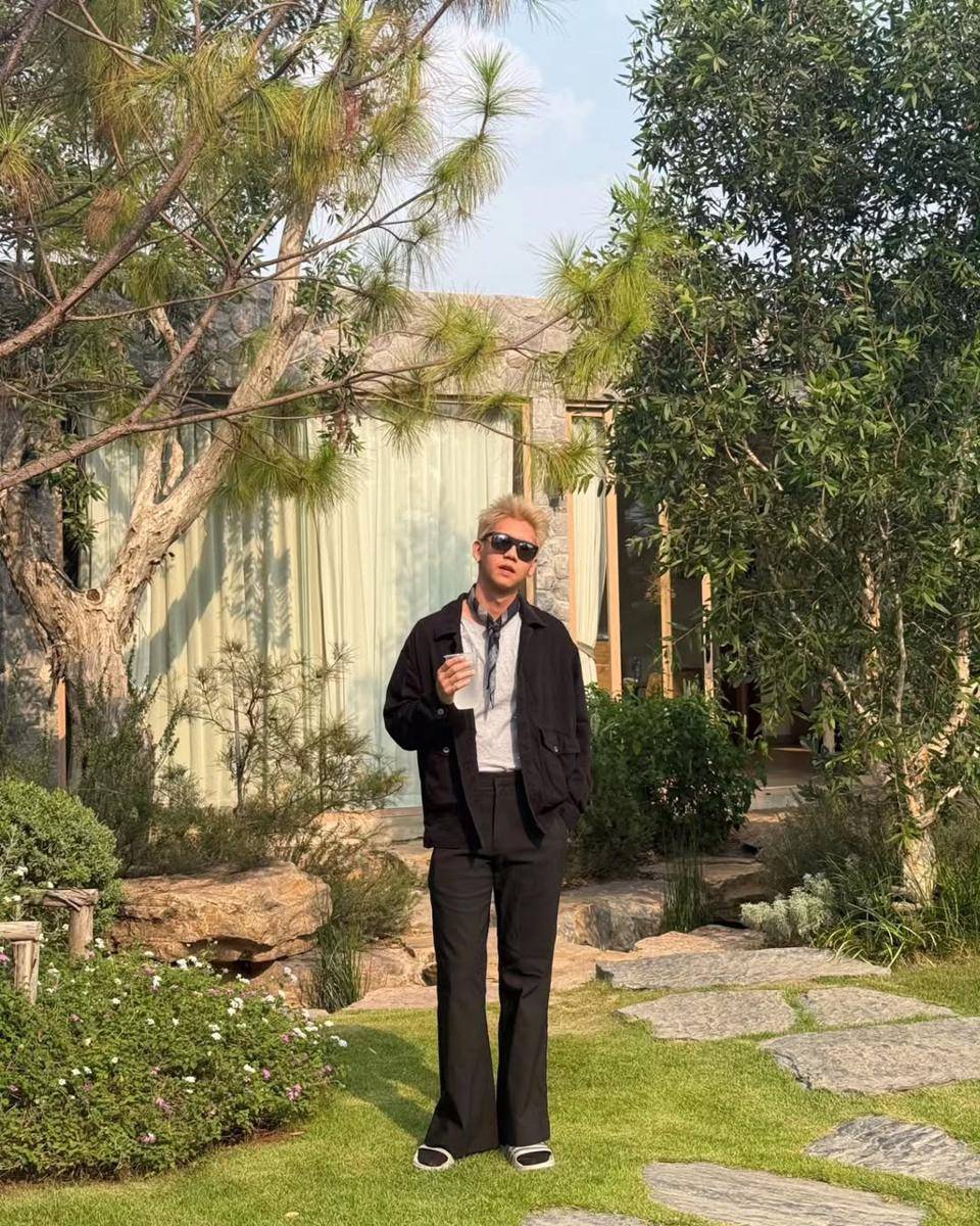 Gaya Liburan Sing Harit (instagram.com/ssingss)