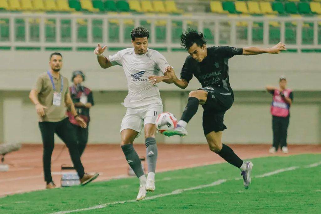 Salah satu momen pertandingan pekan ke-5 BRI Super League 2025/2026 antara Persita Tangerang versus PSM Makassar yang berlangsung di Banten International Stadium, Kab. Serang, pada 11 September 2025. (Instagram.com/psm_makassar)