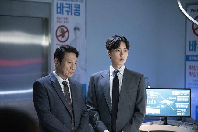 still cuts drama Kkondae Intern (dok. MBC Drama)