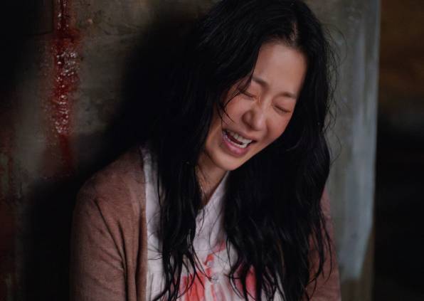 still cut drama Korea Queen Mantis 