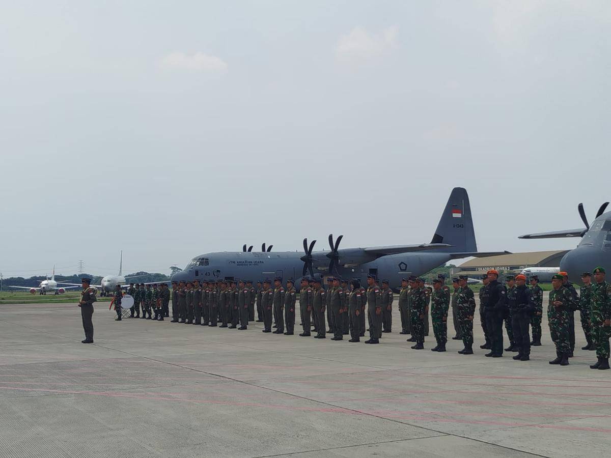 Penyambutan Satgas Garuda Merah Putih II di Lanud Halim Perdanakusuma. (IDN Times/Sandy Firdaus)