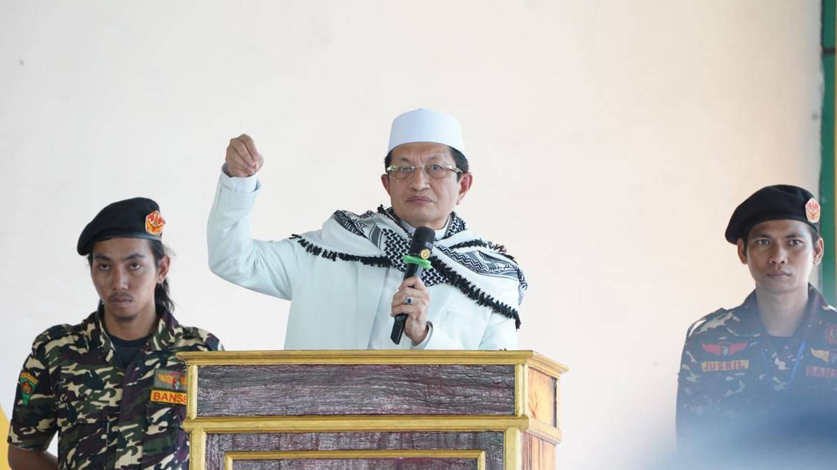 Menteri Agama Nasaruddin Umar menghadiri maulid akbar yang diselenggarakan tarekat Khalwatiyah Samman, di Kabupaten Maros, Sulawesi Selatan, Sabtu (13/9/2025). (Dok. Istimewa)