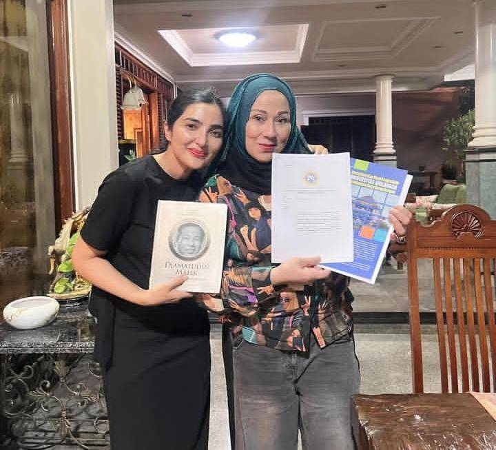 potret Ashanty datangi penyanyi senior untuk wawancara disertasi (instagram.com/ashanty_ash)