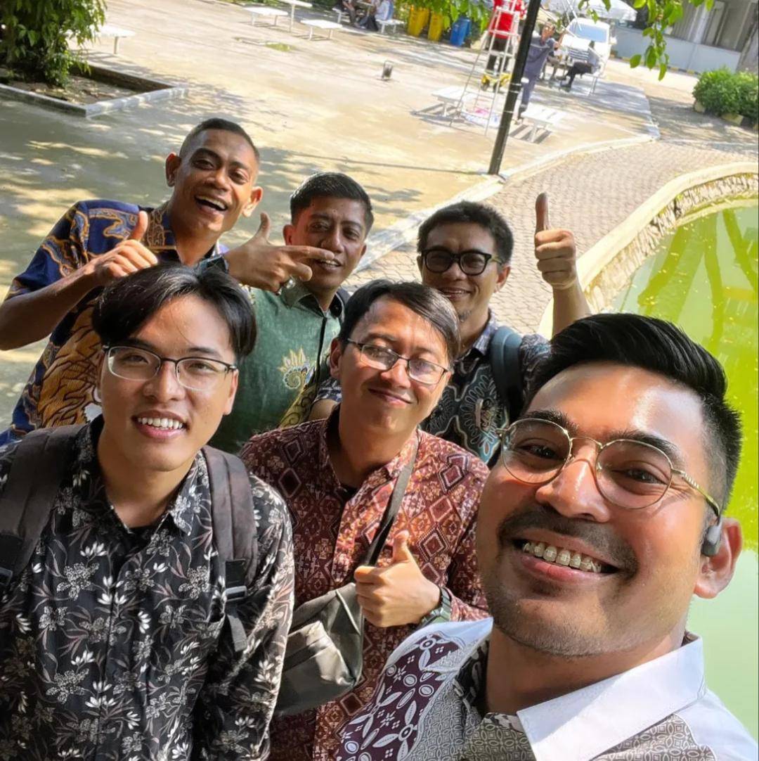 Robby Purba jadi mahasiswa baru di UEU