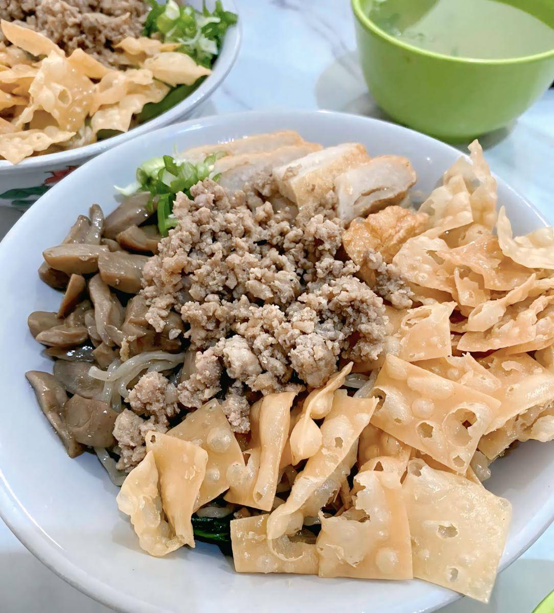 Bakmi 57 (google.com/maps/Satria)