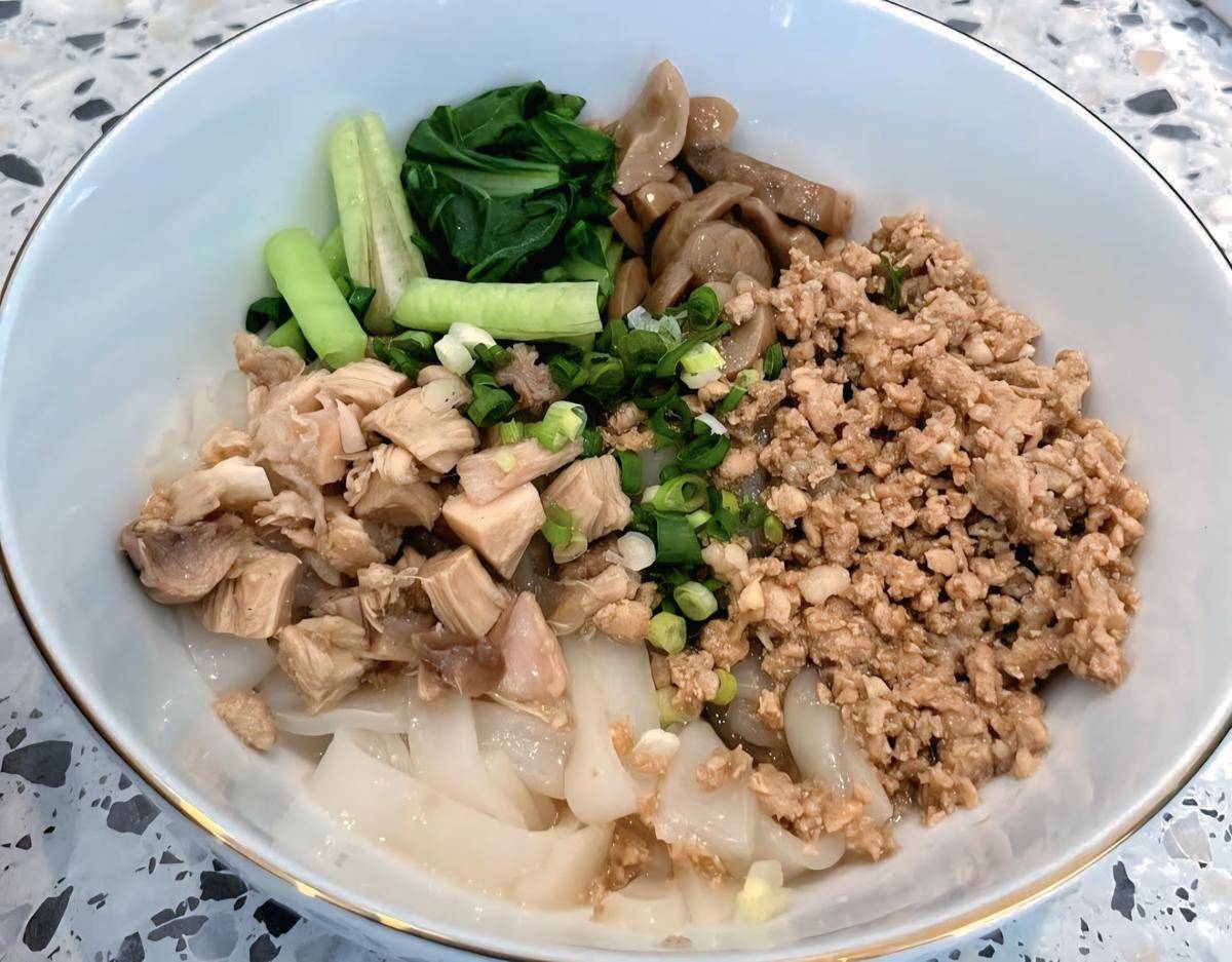 Bakmi Vin's (google.com/maps/Bakmi Vin's)
