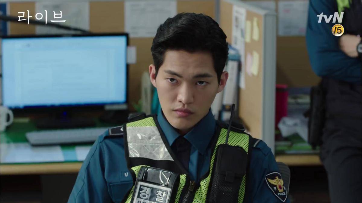 Kim Gun Woo di drama Live (youtube.com/tvN DRAMA)