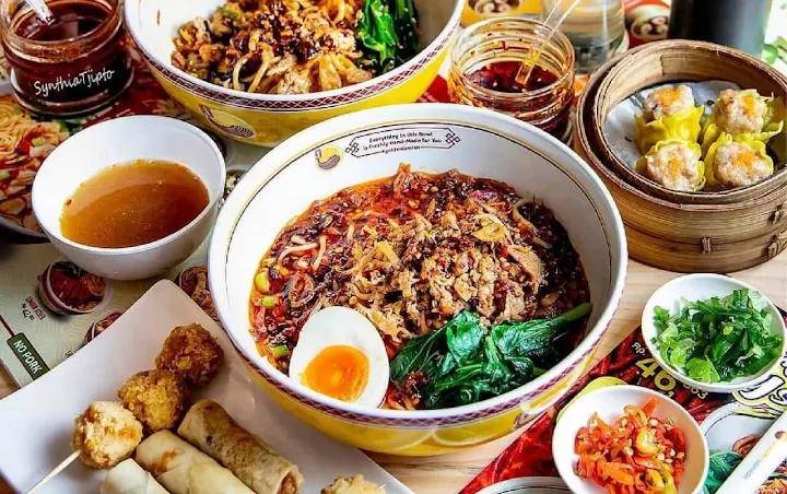 Golden Lamian, Jakarta Selatan 