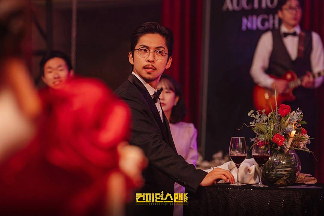 Still cut drama Confidence Queen (instagram.com/tvchosuninsta)