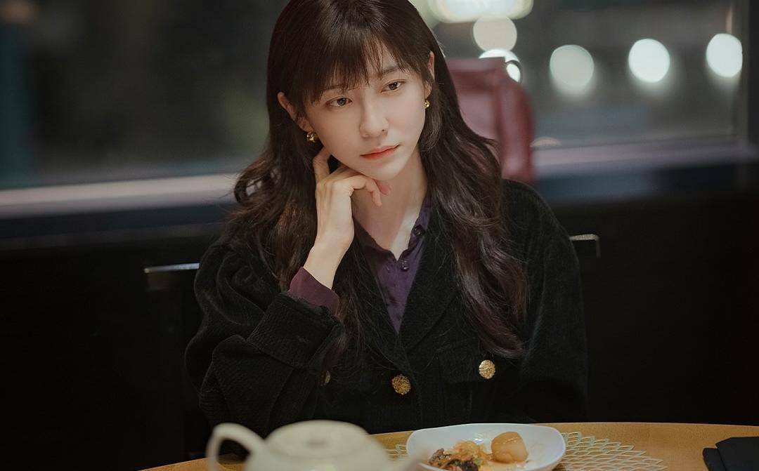 Park Ji Hyun di drama You and Everything Else (instagram.com/netflixkr)
