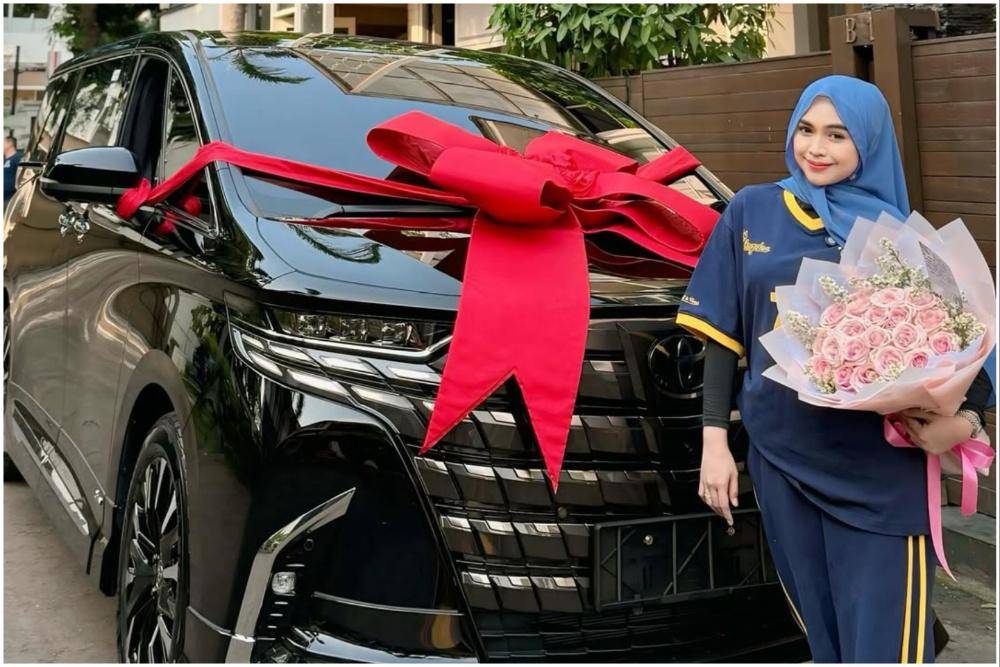 potret Ria Ricis