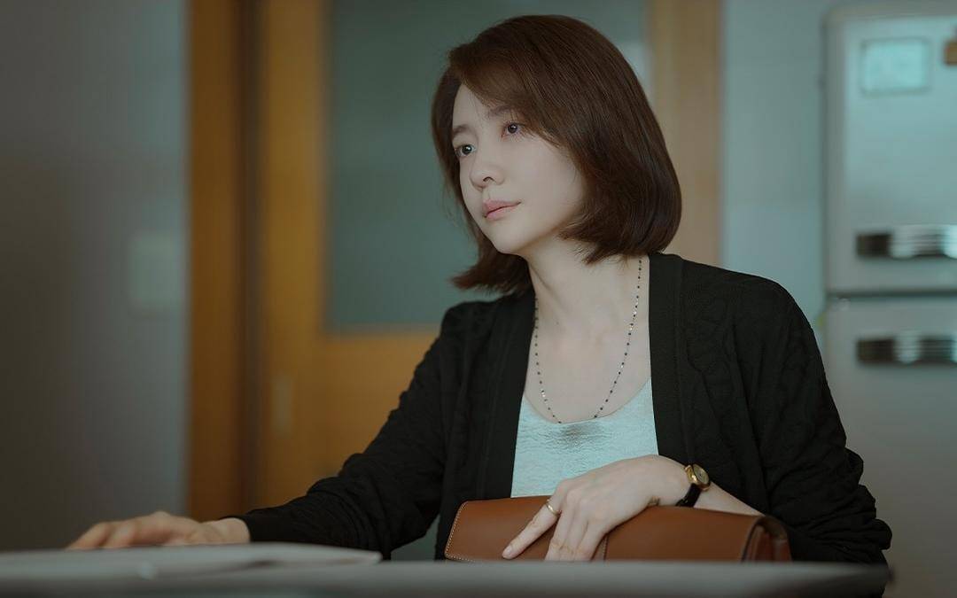 Park Ji Hyun di drama You and Everything Else (instagram.com/netflixkr)