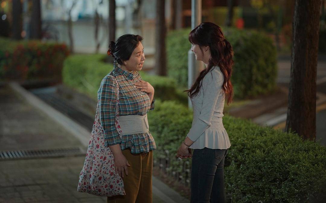 Jang Hye Jin di drama You and Everything Else (instagram.com/netflixkr)