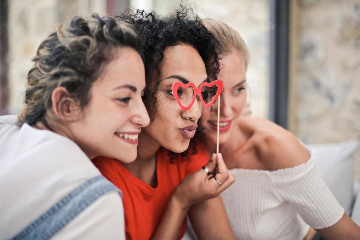 Mengenal Istilah Girlhood Fenomena yang Ramai di Media Sosial
