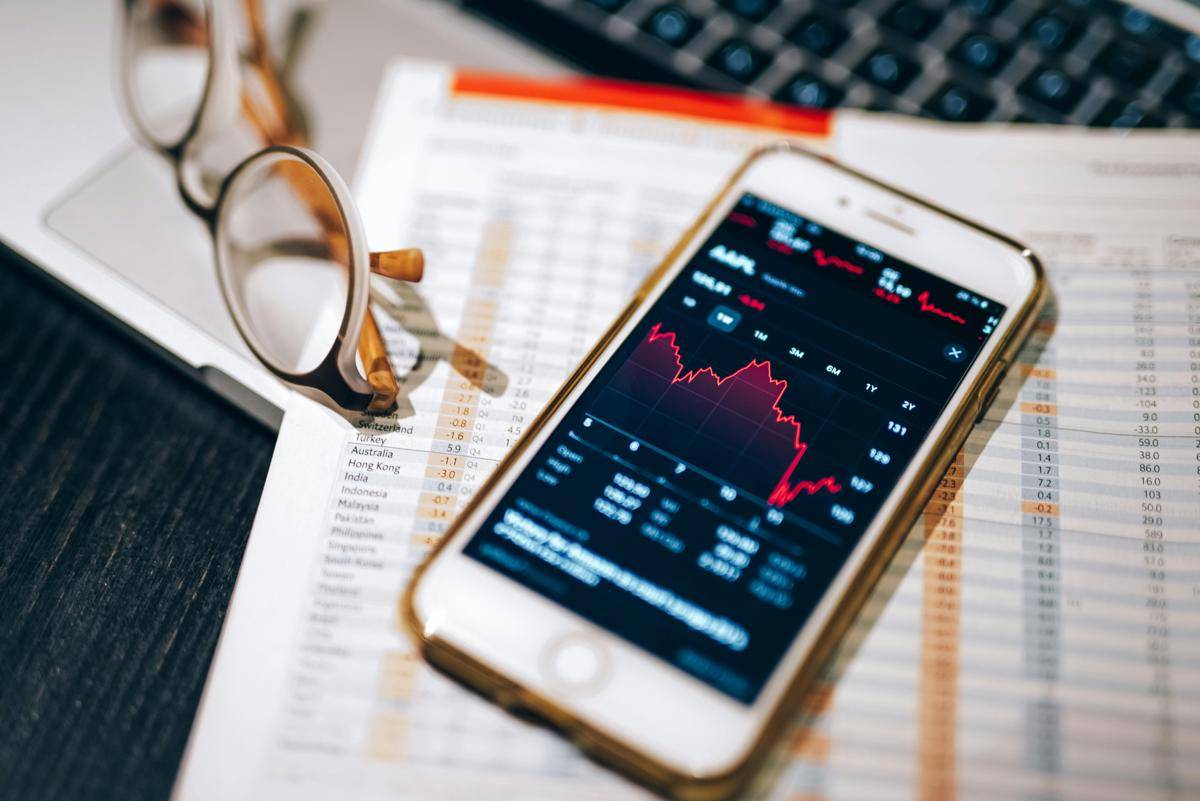 Pasar saham (pexels.com/Leeloo The First)