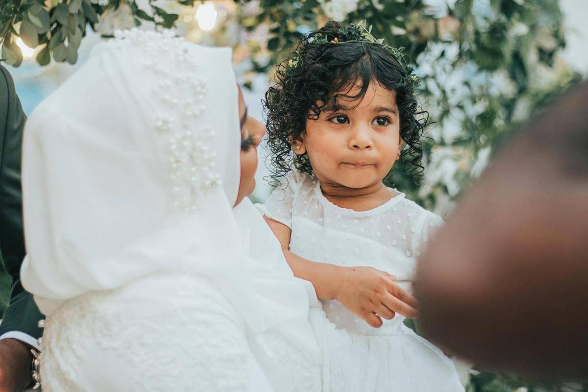 ilustrasi ibu dan anak (pexels.com/Maahid Photos)