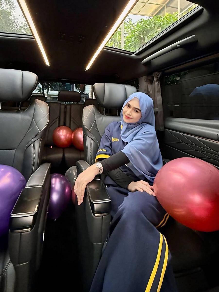 potret Ria Ricis