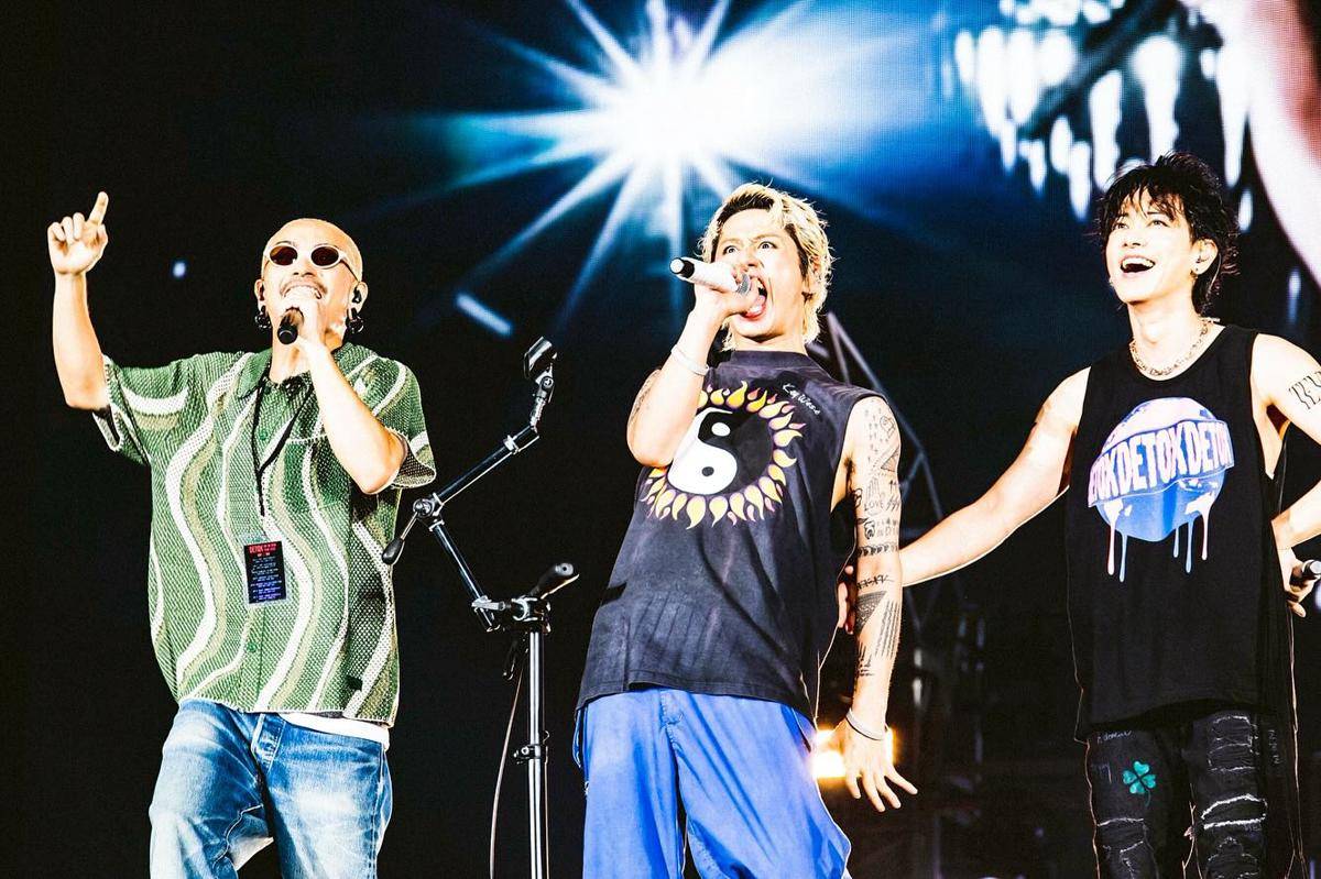 TENBLANK duet dengan ONE OK ROCK