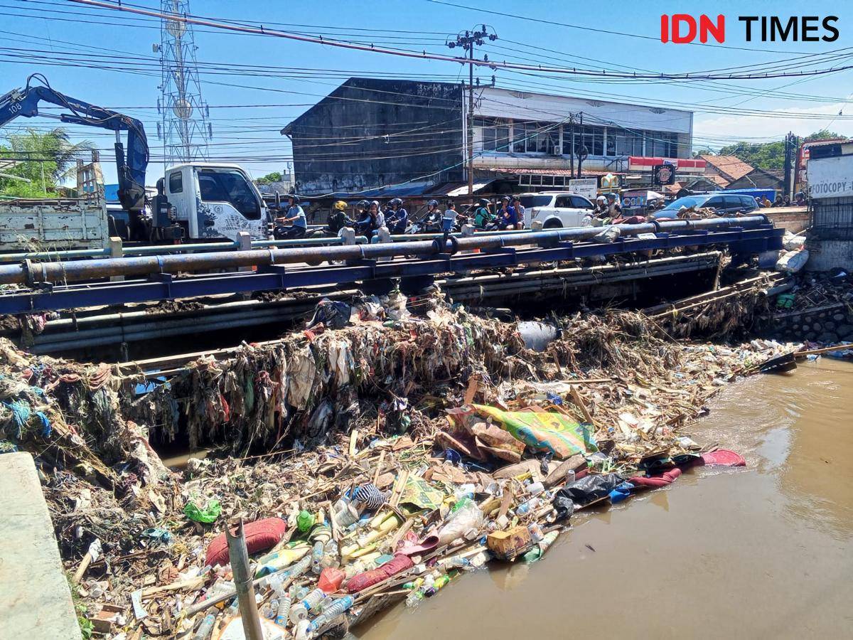 Kondisi sungai di Kota Mataram usai diterjang banjir besar pada 6 Juli 2025 lalu. 
