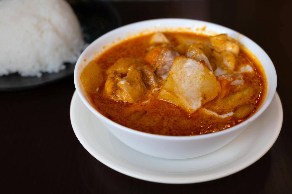 ilustrasi daging sapi kuah pedas