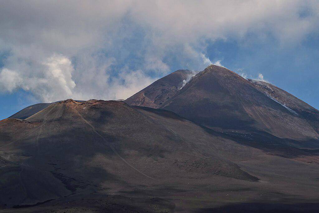 Gunung Etna