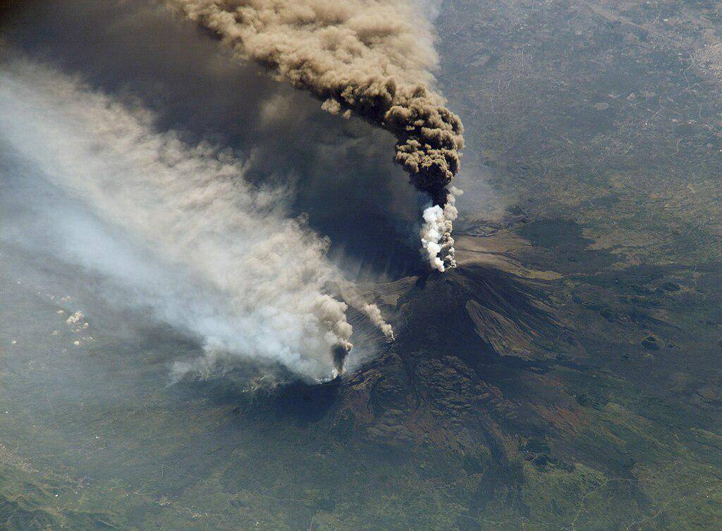 Gunung Etna