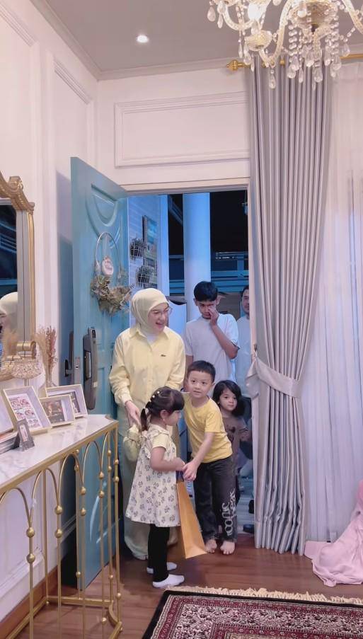 Syukuran Ulang Tahun ke-41 Sonny Septian