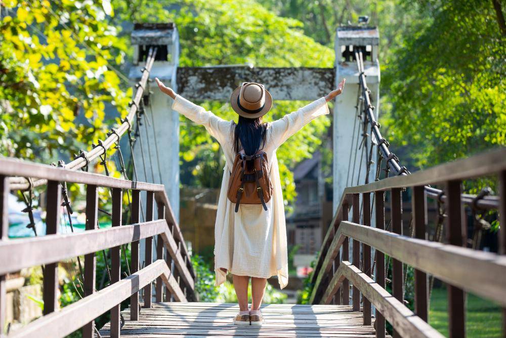 ilustrasi solo traveling