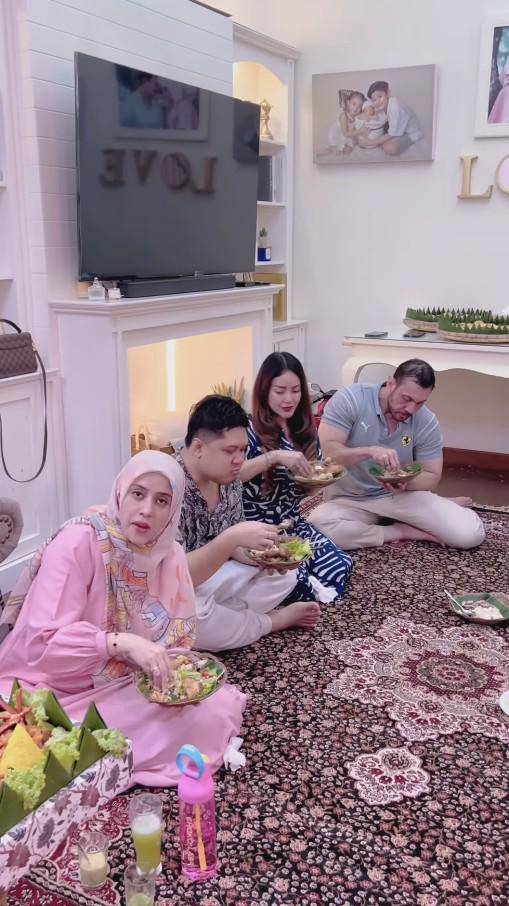 Syukuran Ulang Tahun ke-41 Sonny Septian