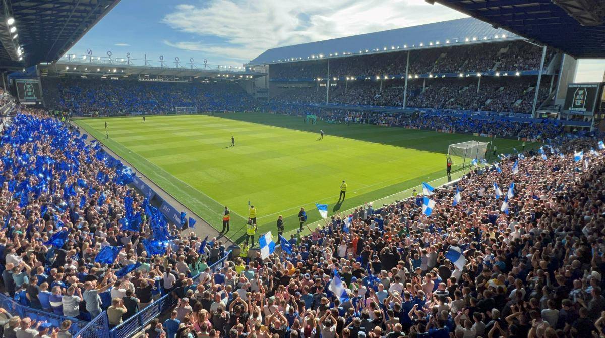 potret tribun Goodison Park, markas lama Everton