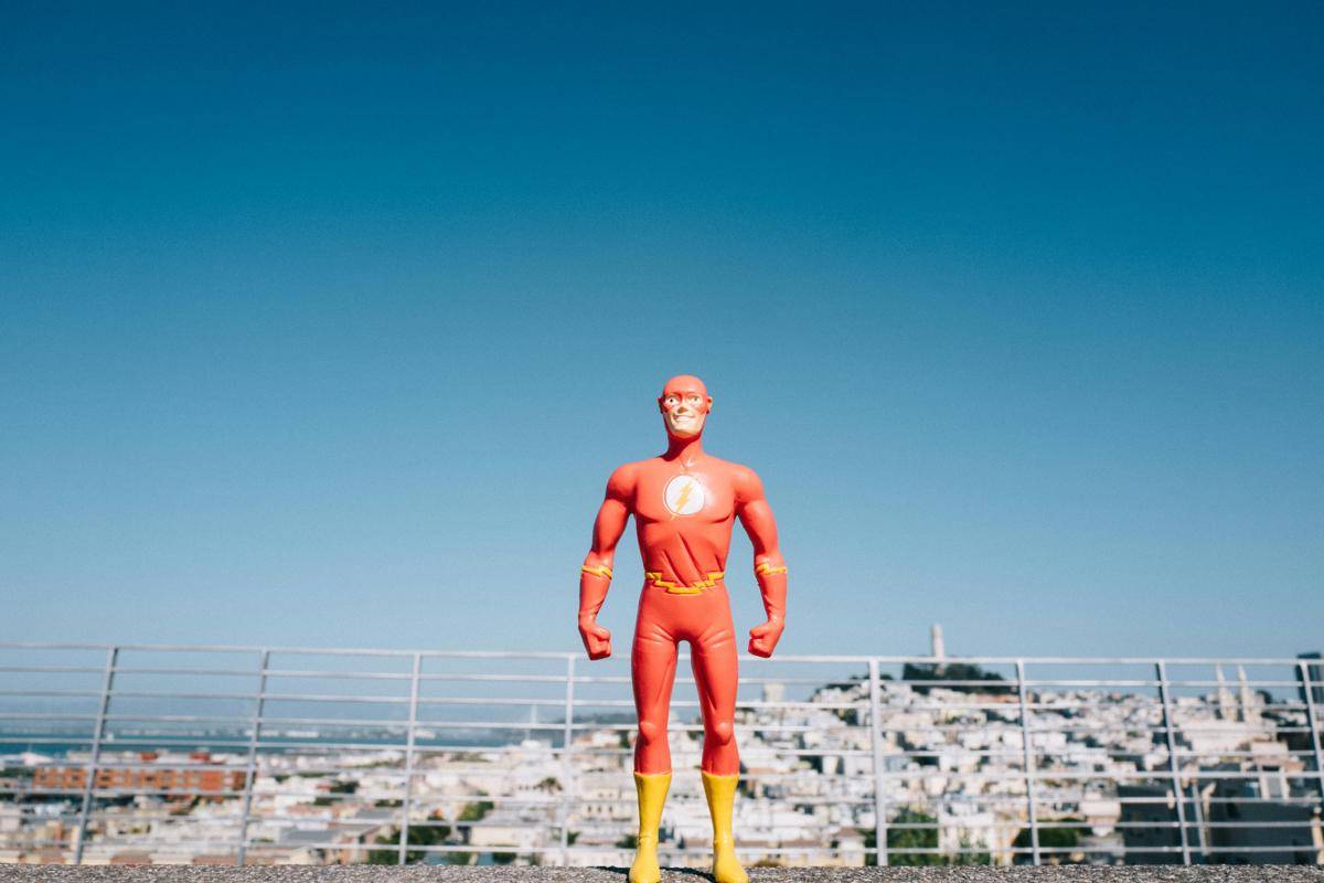 ilustrasi action figure