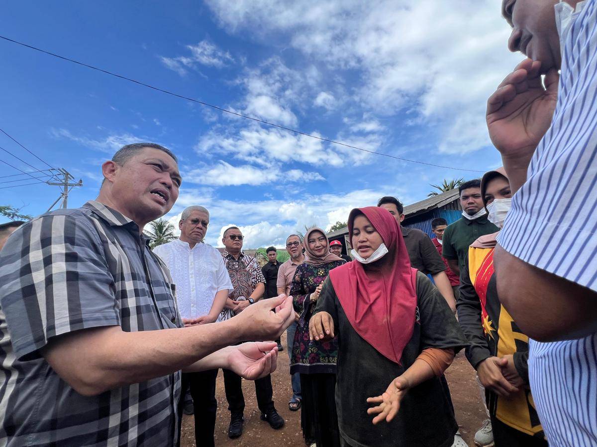 Gubernur Norsan sebut kratom bakal dieskpor lewat Pelabuhan Kijing. 