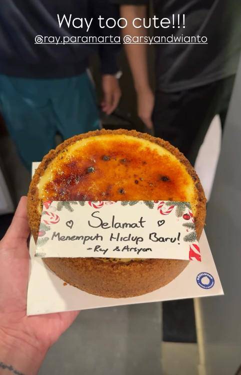 Perpisahan Awkarin Sebelum ke Melbourne