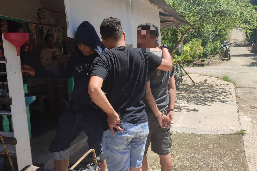 Polisi menangkap SE pada 11 September 2025 kemarin di Kabupaten Mahulu. 