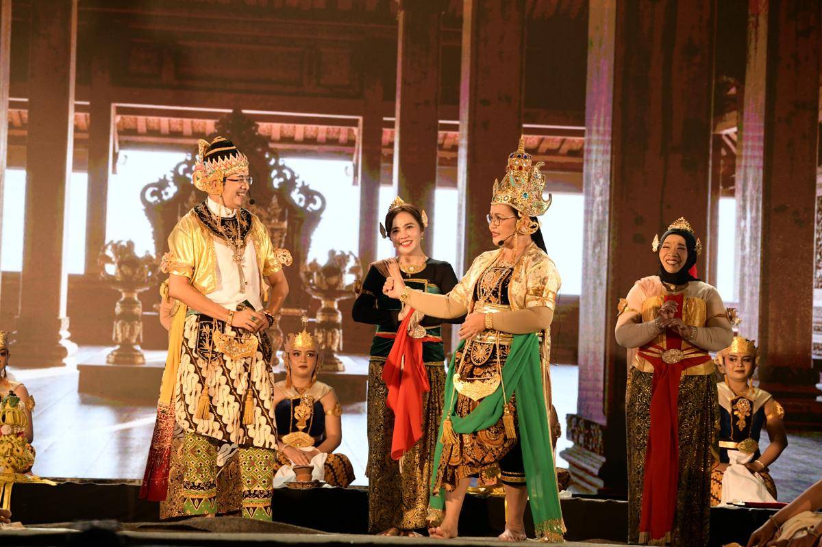 wayang orang, wayang orang on the street