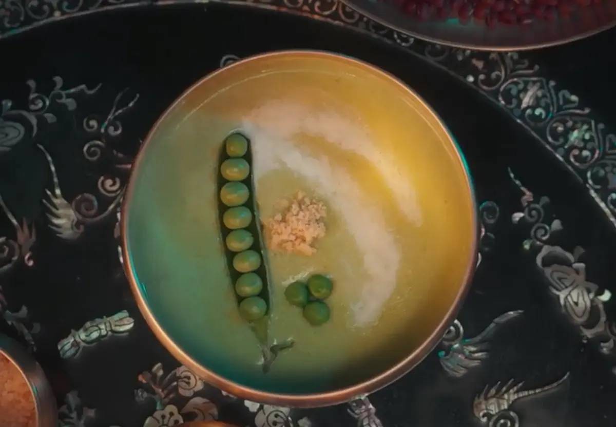 Tangkapan layar sup kacang polong ala drama Bon Appetit, Your Majesty 