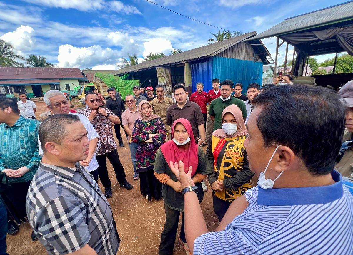 Gubernur Kalbar tinjau tempat pengolahan kratom di Kapuas Hulu. 