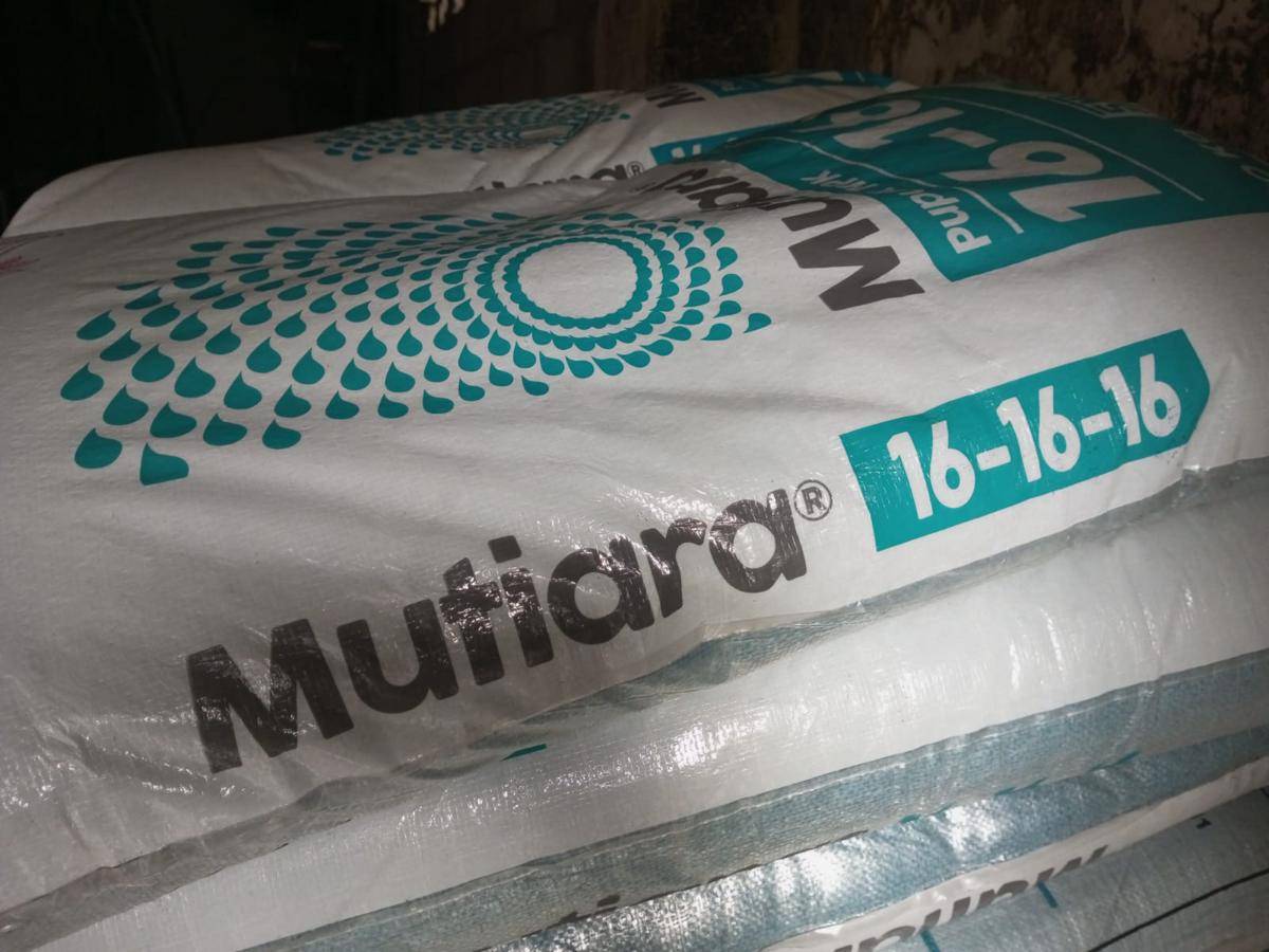 Petani Lahan Pasir Terima Bantuan 5 Ton Pupuk dari Pemkab Bantul
