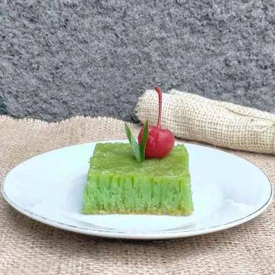 Bika Ambon Pandan