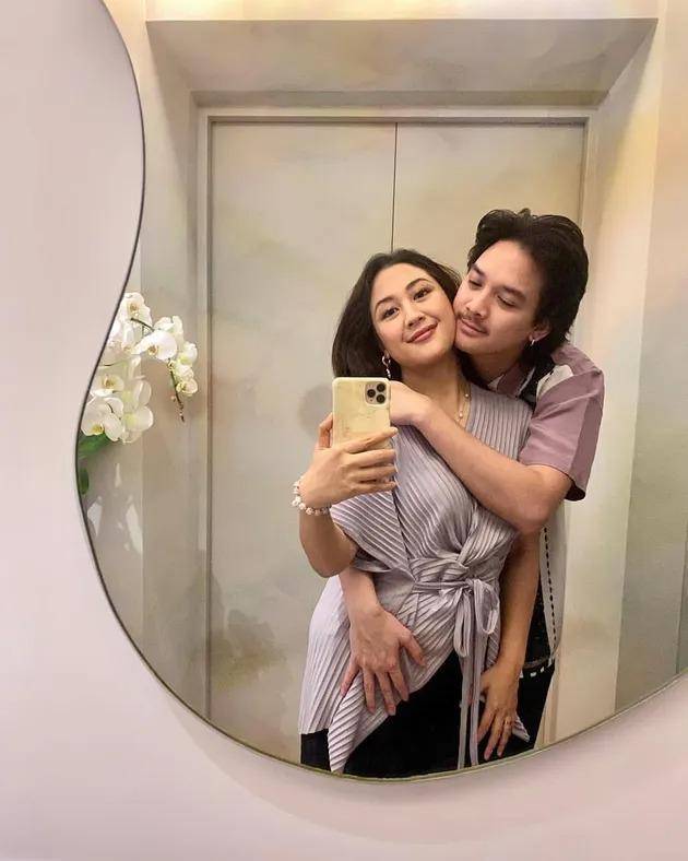 artis tiba-tiba gugat cerai pasangan