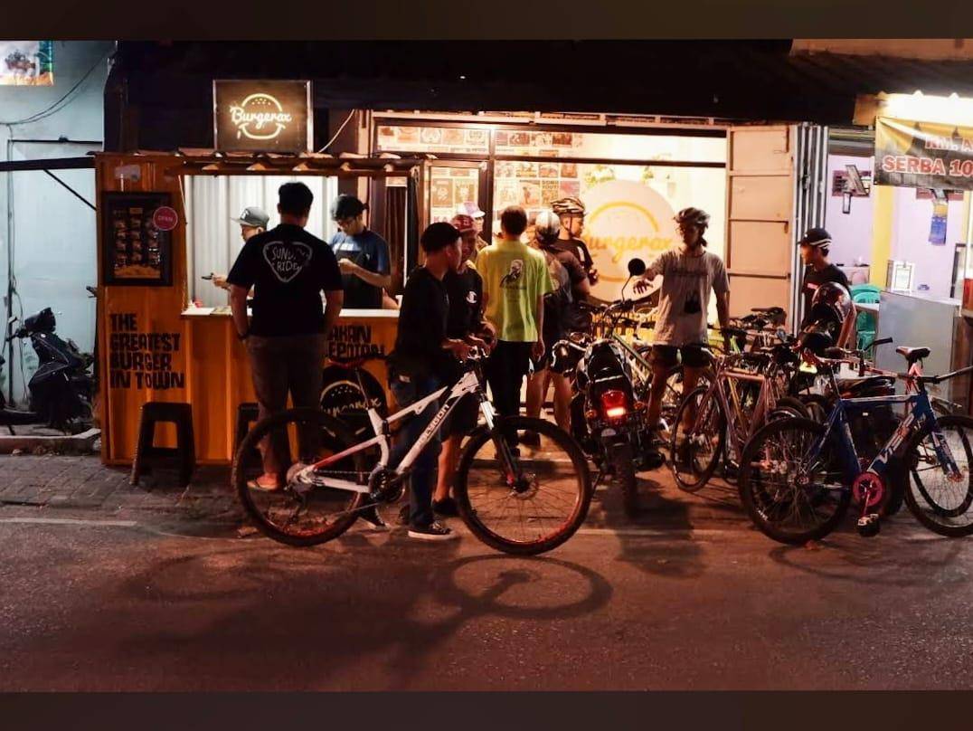 Burgerax Antasari Bandar Lampung (Dok.Google Maps/Gutters Co)