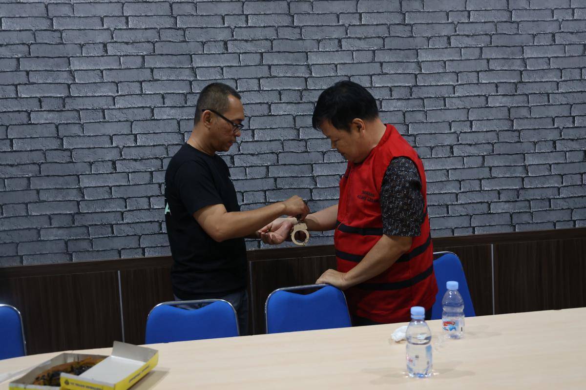 Pelaku penipuan eks bupati Lebak JB ditangkap (Dok. Kejati)