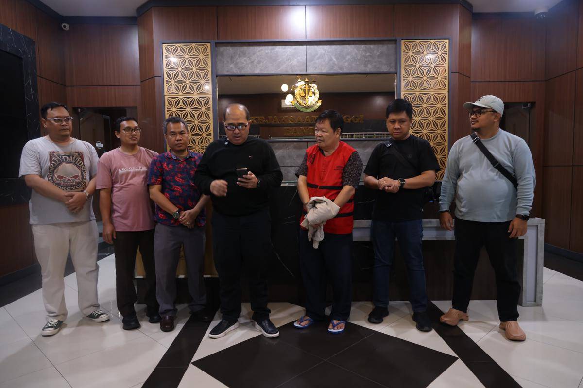 Pelaku penipuan eks bupati Lebak JB ditangkap (Dok. Kejati)