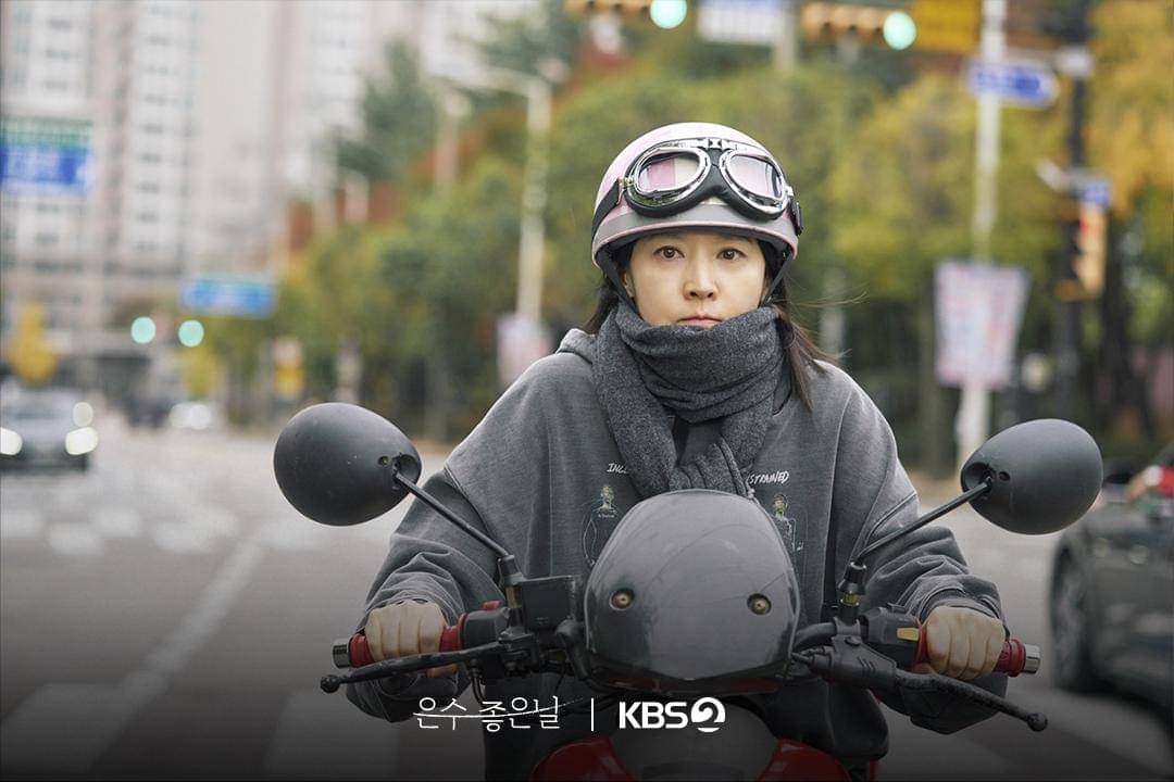 cuplikan drakor Walking on Thin Ice