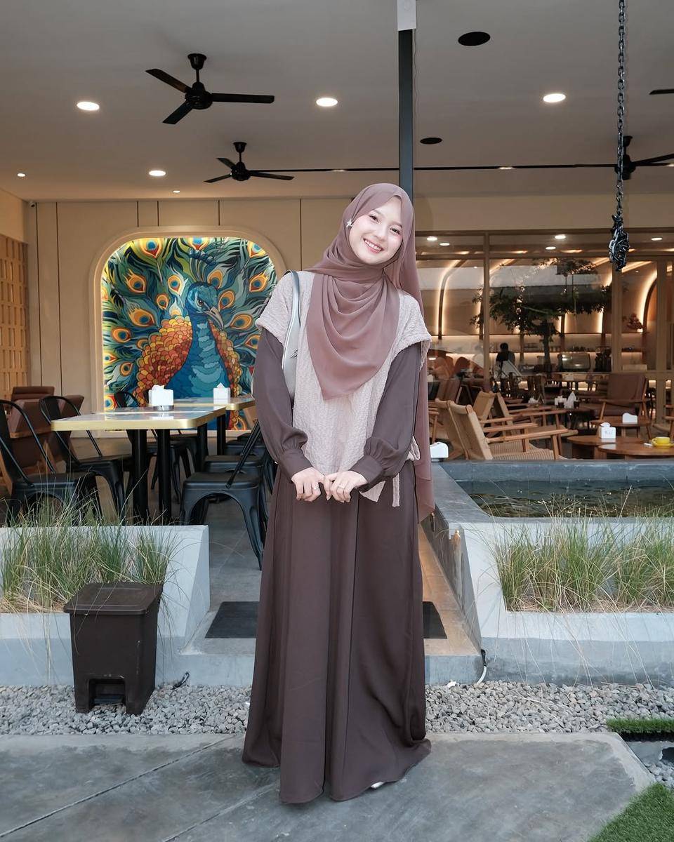 Siska Amera (instagram.com/siskaamera)