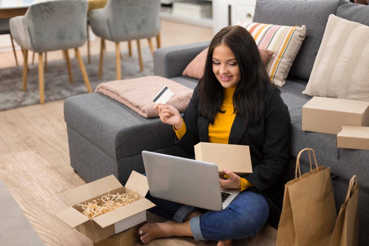 ilustrasi berjualan di marketplace