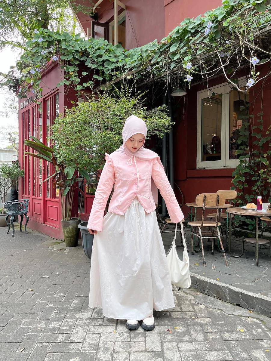 Siska Amera (instagram.com/siskaamera)