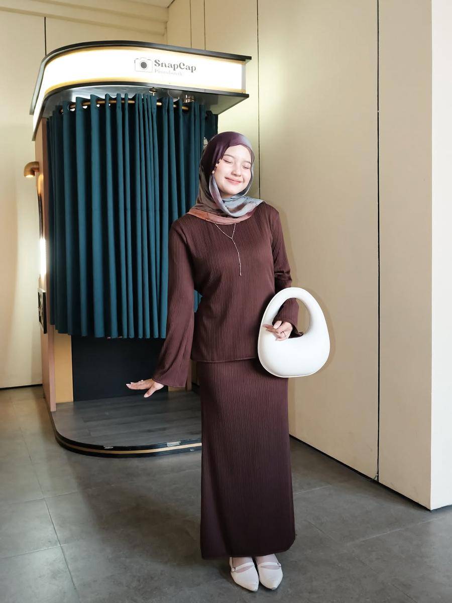 Siska Amera (instagram.com/siskaamera)