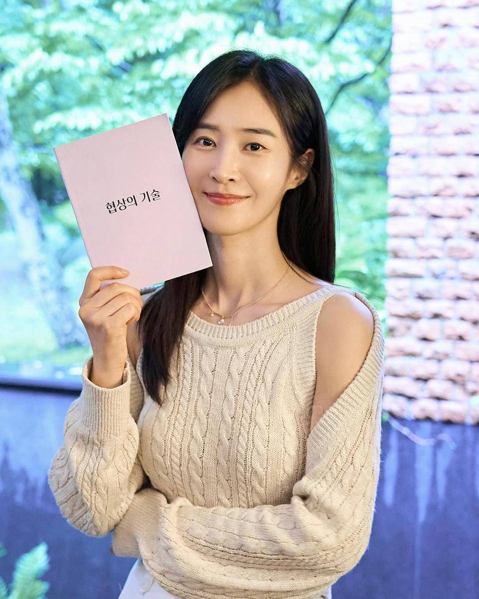 potret Yuri SNSD (instagram.com/kwonyuri_official)